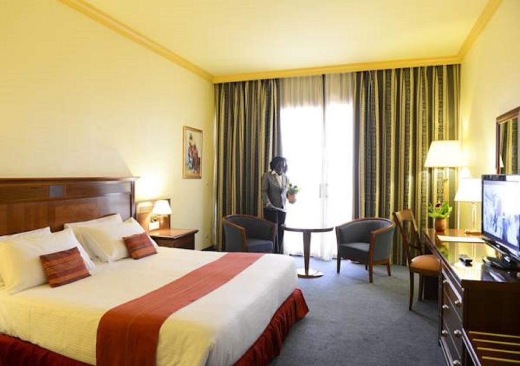 Lancaster Ouaga 2000 Hotel วากาดูกู ภายนอก รูปภาพ
