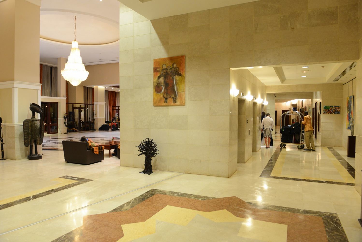 Lancaster Ouaga 2000 Hotel วากาดูกู ภายนอก รูปภาพ