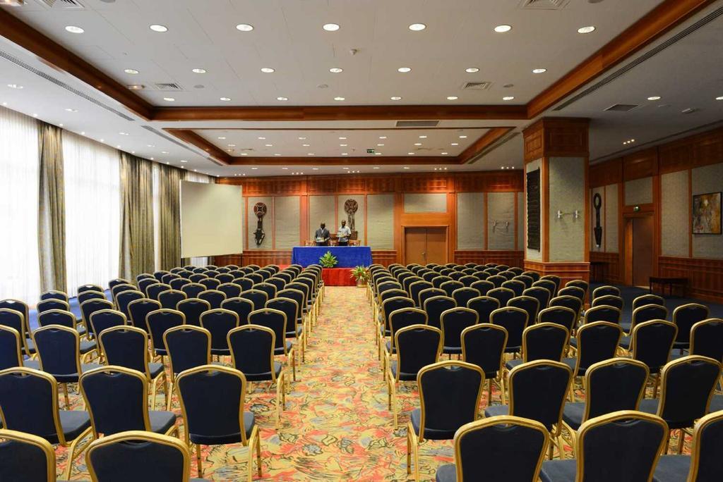 Lancaster Ouaga 2000 Hotel วากาดูกู ภายนอก รูปภาพ